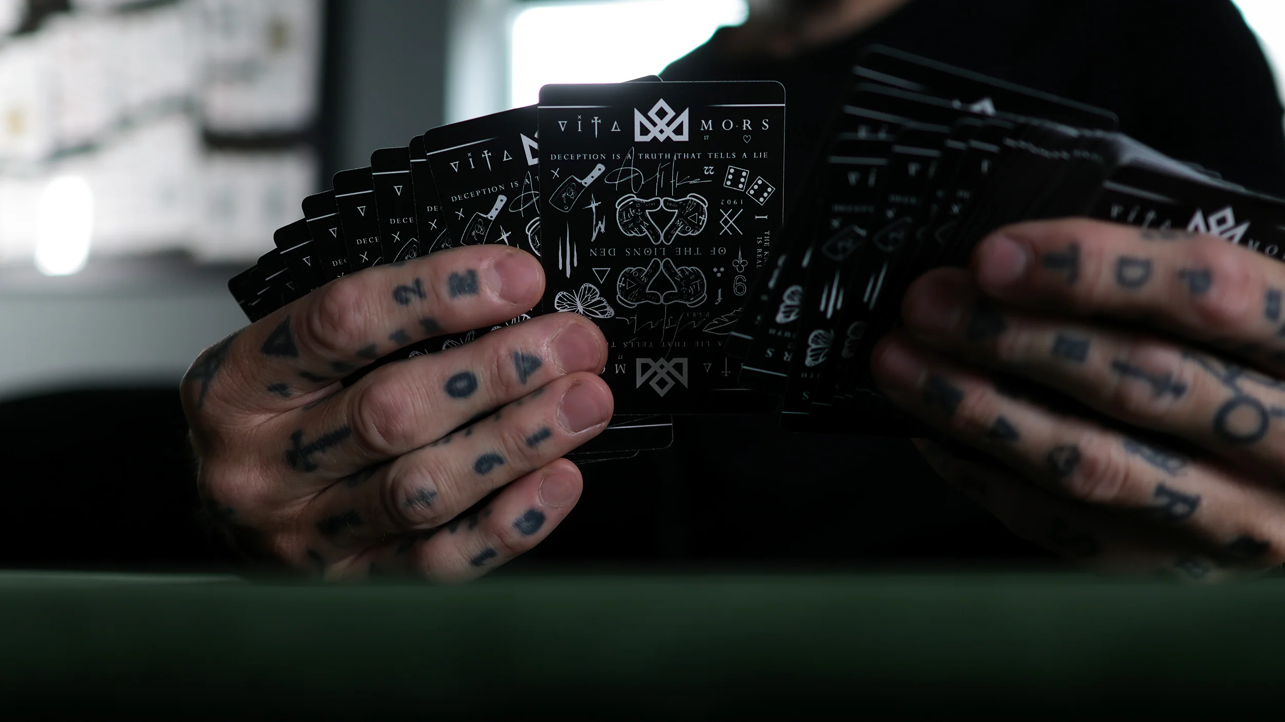 MADISON GAFF Playing Cards - Tribute Black - Image 62
