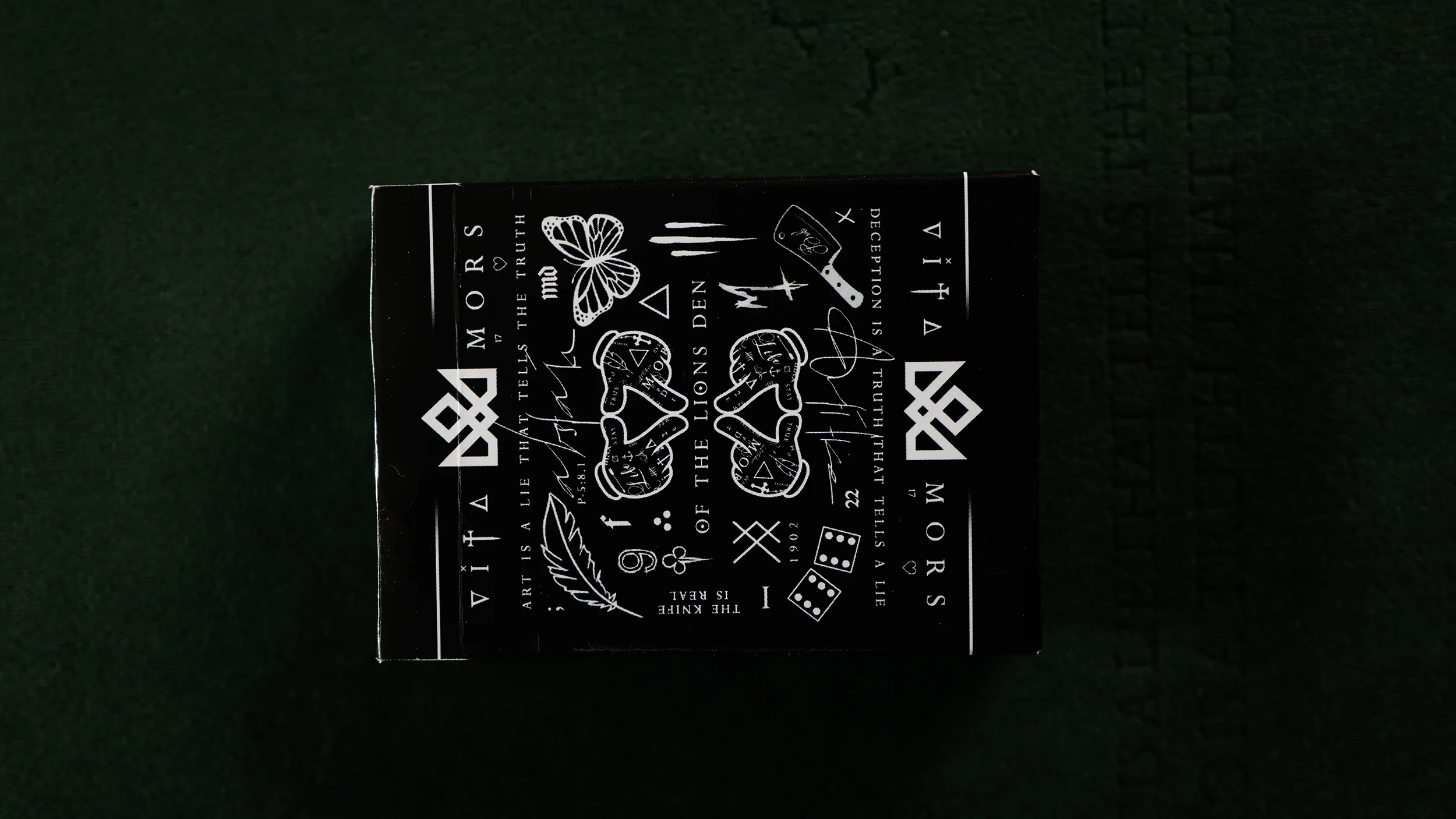 TRIBUTE Playing Cards - BLACK - Image 4