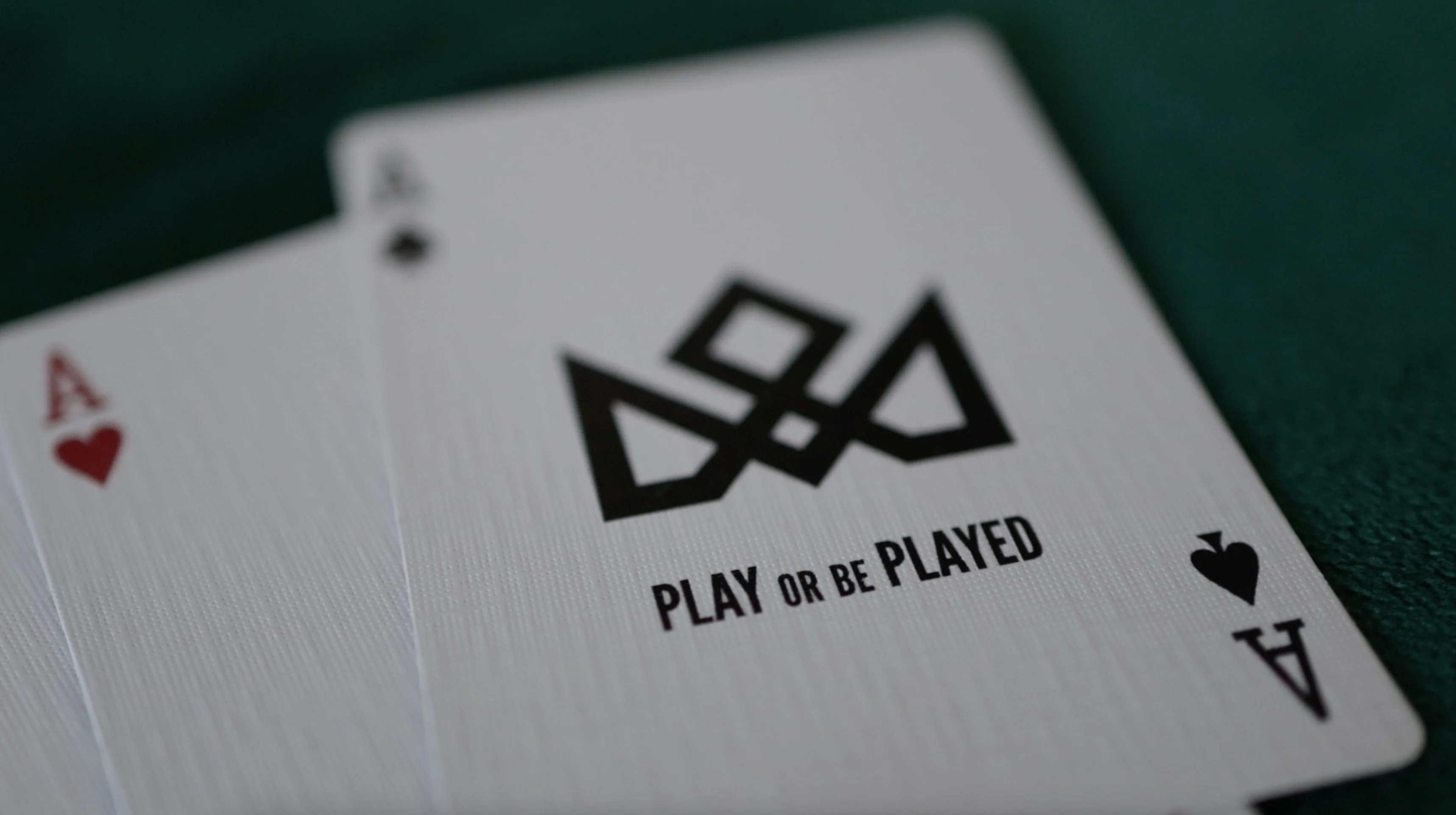 MADISON TWISTERS Playing Cards - Image 14