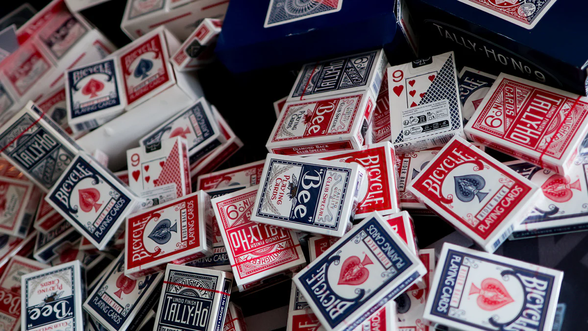 USPCC GROSS / 144 Decks of Playing Cards - Image 17