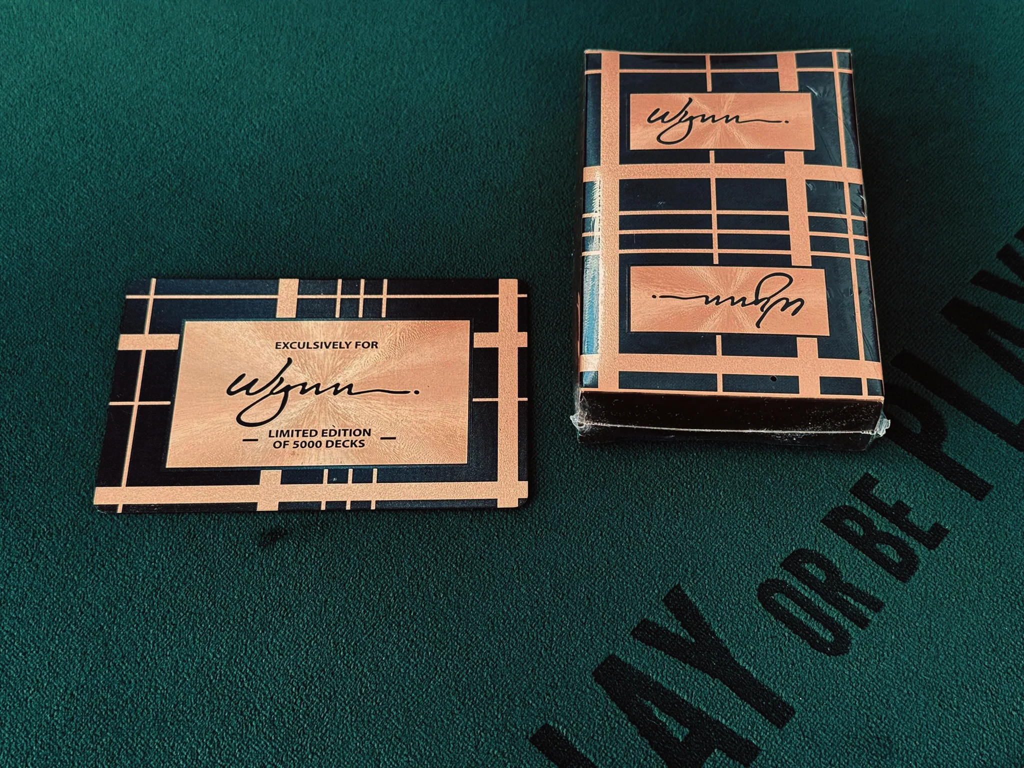 WYNN Limited Edition Playing Cards (Gold/Black) - Image 5